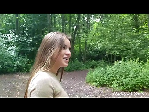 ❤️ Evelinari toki publiko batean izorratzen genuela proposatu nion! Baietz esan zuen. Orduan ipurdian izorratu eta ahoan esperma. Orduan bere burua haserretu zen. ❤ Porno %eu.porn-mz-com.ruan ❌️