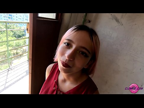 ❤️ Ikasle sentsuak arrotz bat zurrupatzen du kanpoaldean - Cum On His Face ❤ Porno %eu.porn-mz-com.ruan ❌️